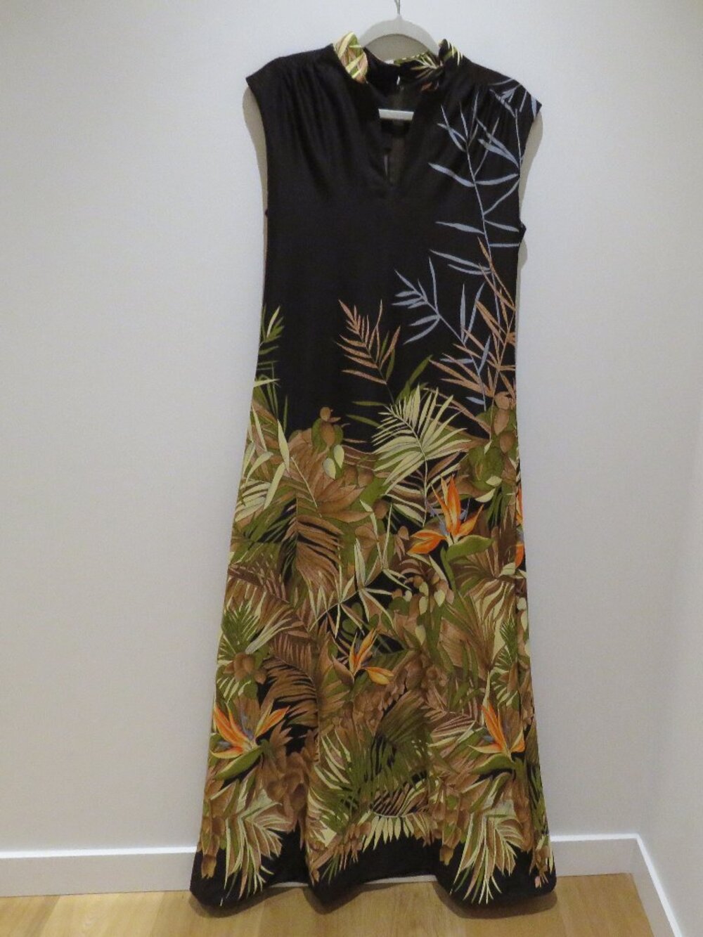 VINTAGE WALTAH CLARKE'S HAWAII Hawaiian Muumuu Floral Maxi Dress Retro Tropical - Picture 2 of 14